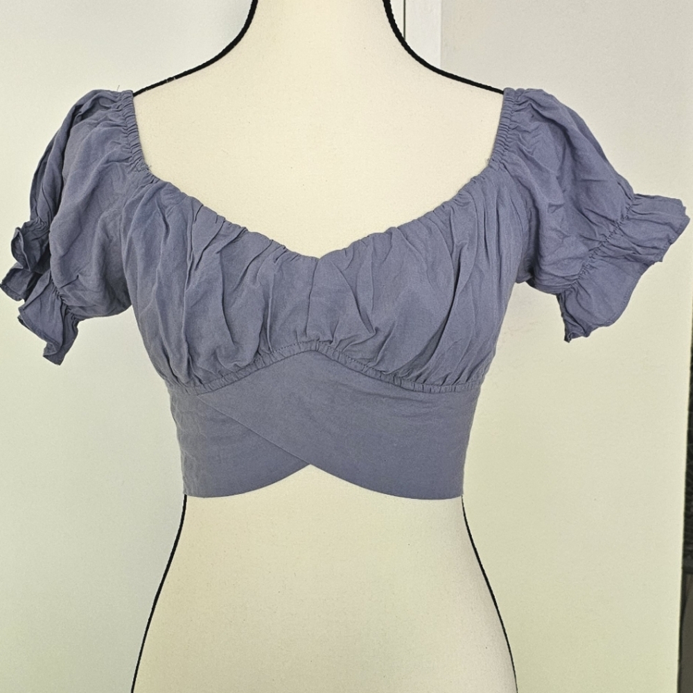 Women's Puff Sleeve Top in Gray